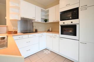 VERHUURD, HUUROVEREENKOMST IN OPMAAKPRAKTISCH: Bezoeken voor deze eigendom verlopen uitsluitend via mijnhuurprofiel.be. Telefoneren om een afspraak...