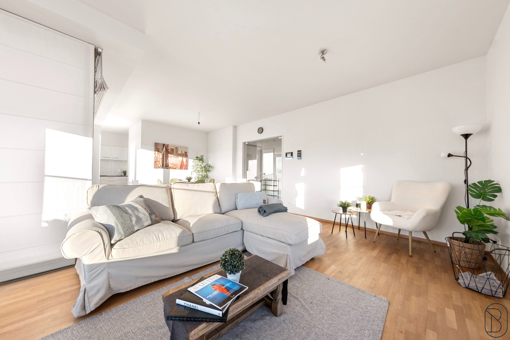 TOPGELEGEN APPARTEMENT met 2 slaapkamers en leuk ZONNETERRAS - foto 3
