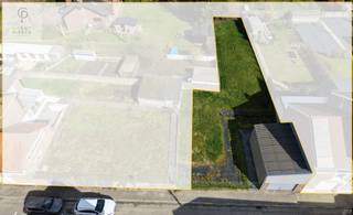 1 percelen bouwgrond te koop in de Vredestraat voor half open bebouwingLot 2: 3are68ca (breedte 12,00 meter, diepte 31,55m)Rustig gelegen in een...