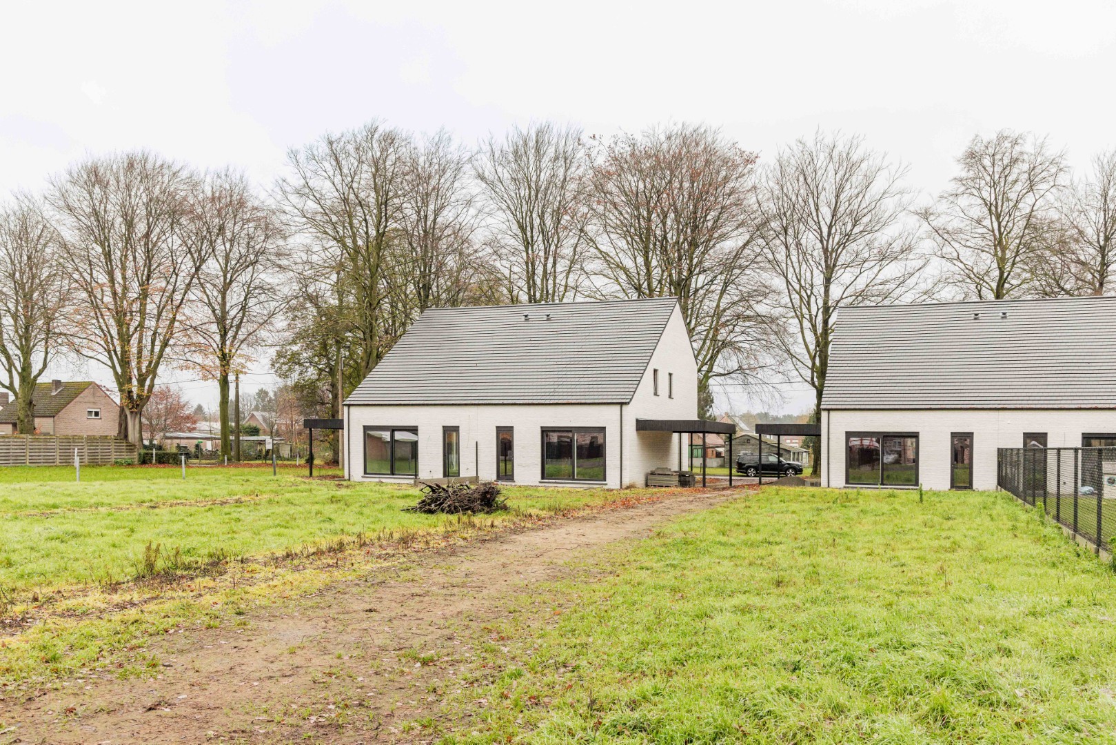 Energiezuinige halfopen bebouwing met ruime tuin - foto 4