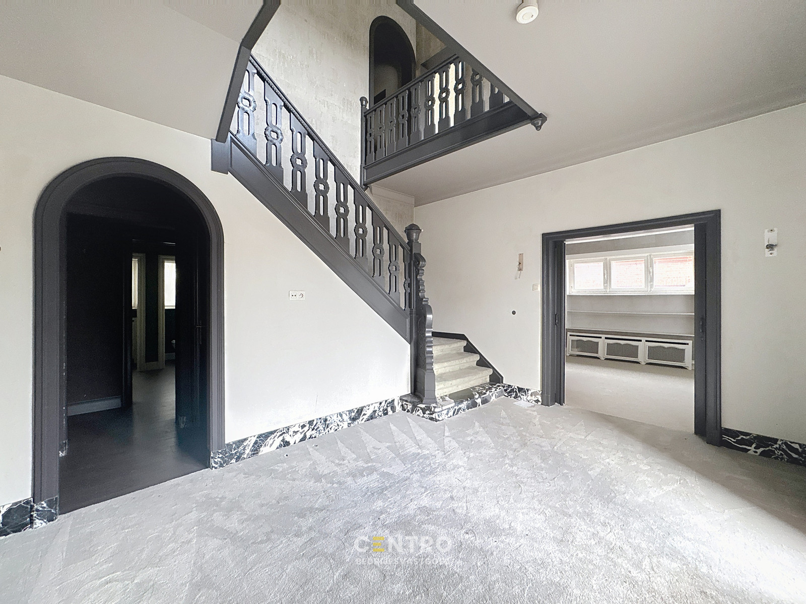 Commerciële site met woonst op toplocatie te Roeselare! - photo 3