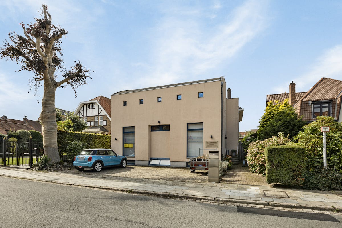 Propriété multifonctionnelle à vendre dans un endroit très pratique - photo 1