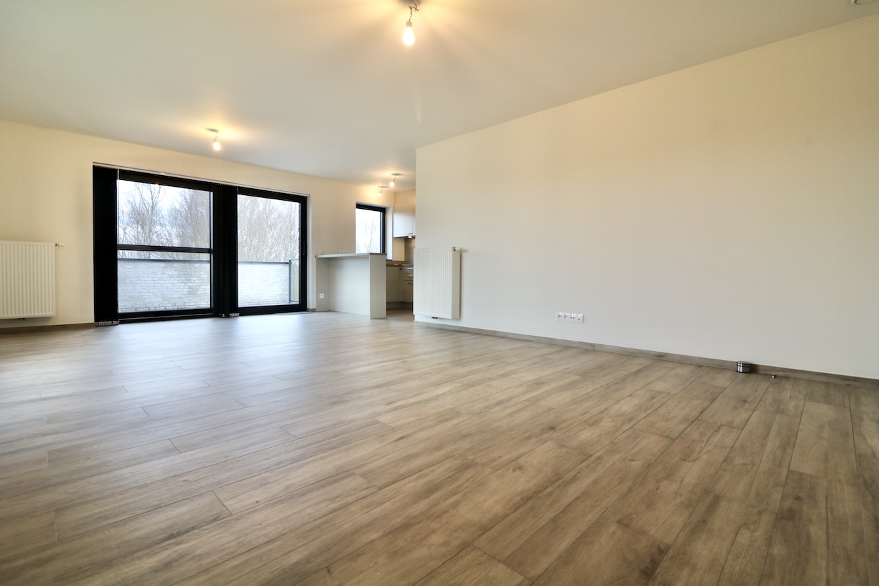 Uniek parkappartement met zuidgericht terras, 2 slpk en autostaanplaats voor 875 EUR/mnd - foto 4