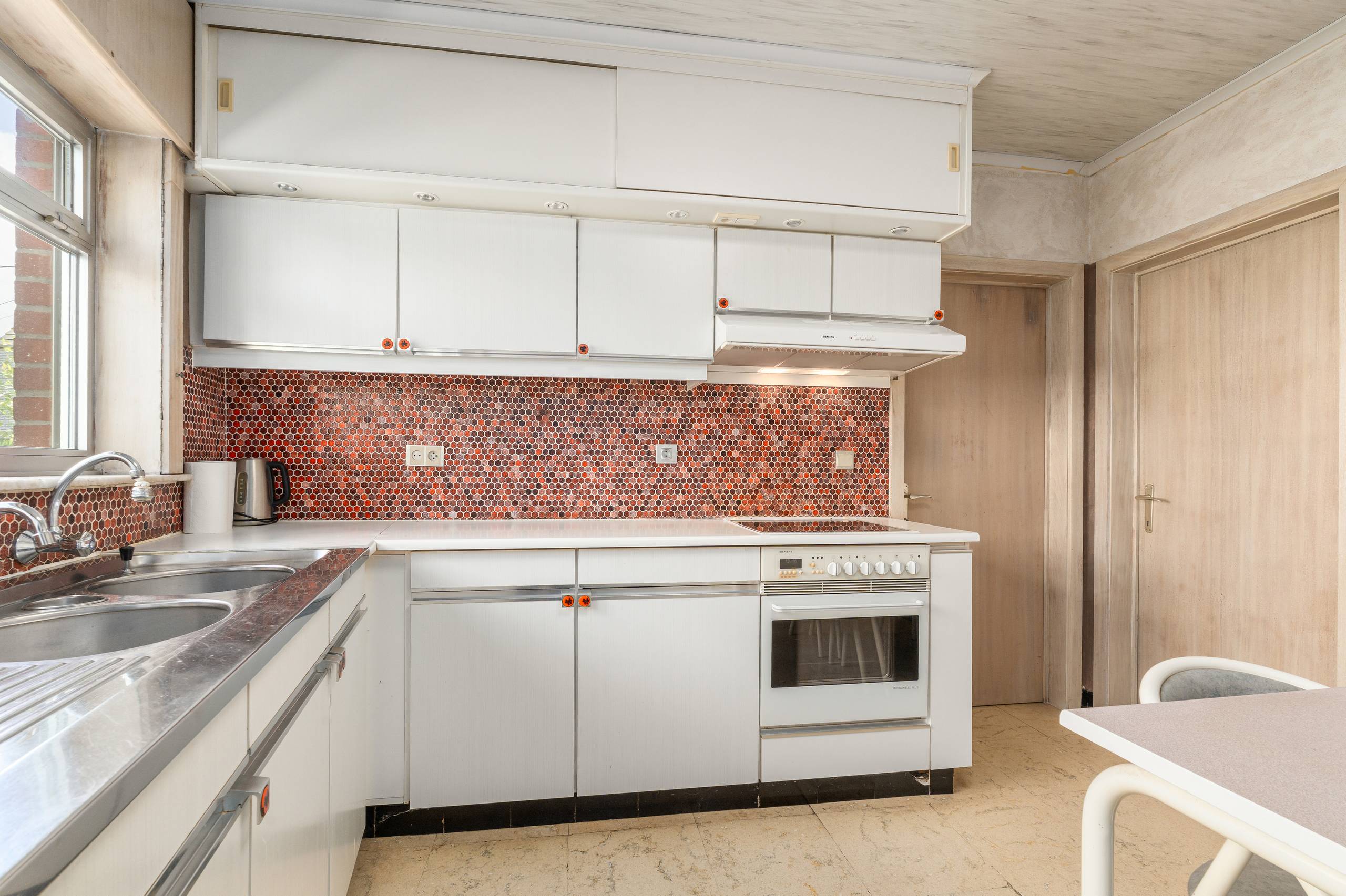 Gelijkvloerse woning met vier slaapkamers in Beveren-Leie - foto 5