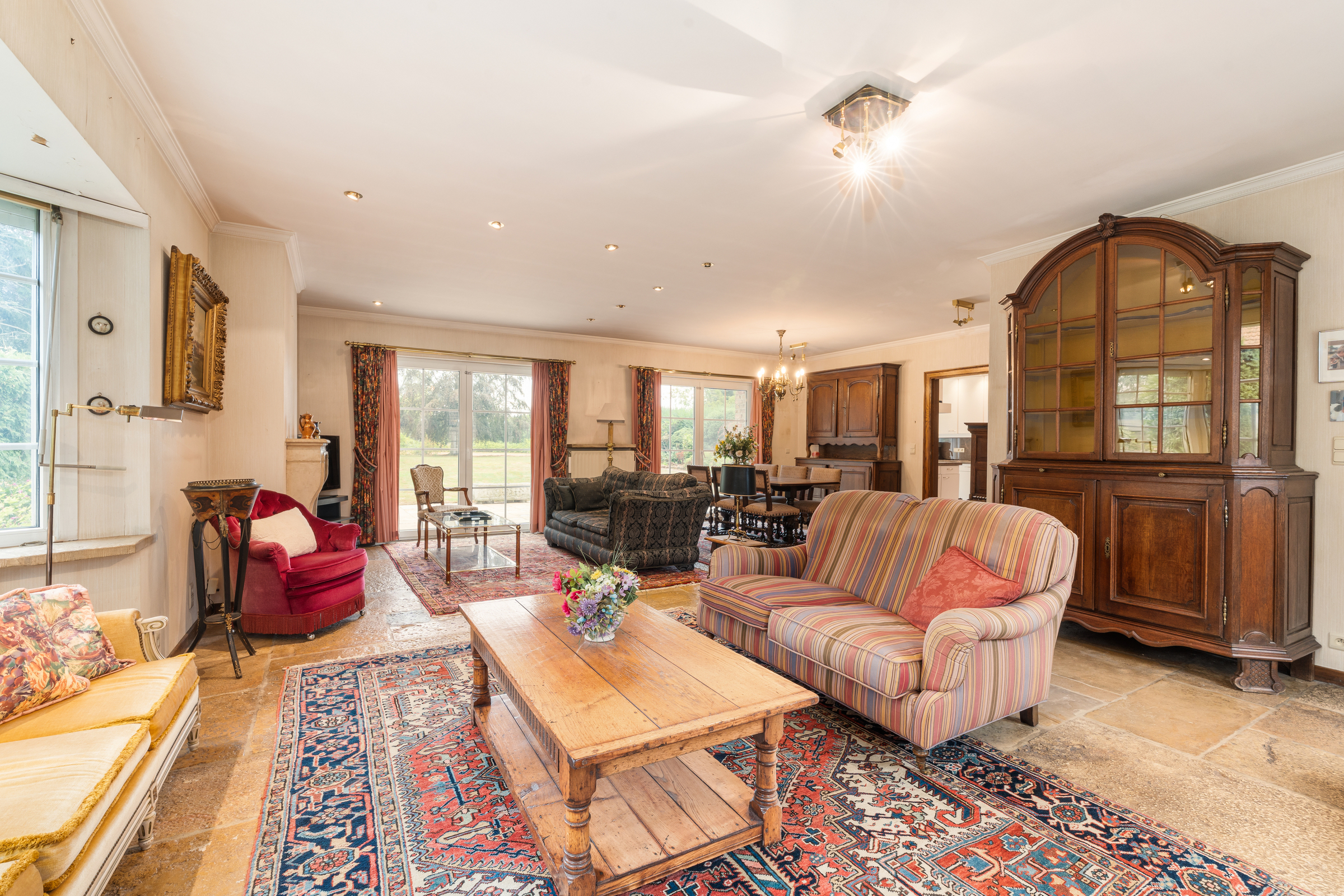 Ruime instapklare woning te koop met 6800 m² grond in Hamme - foto 4