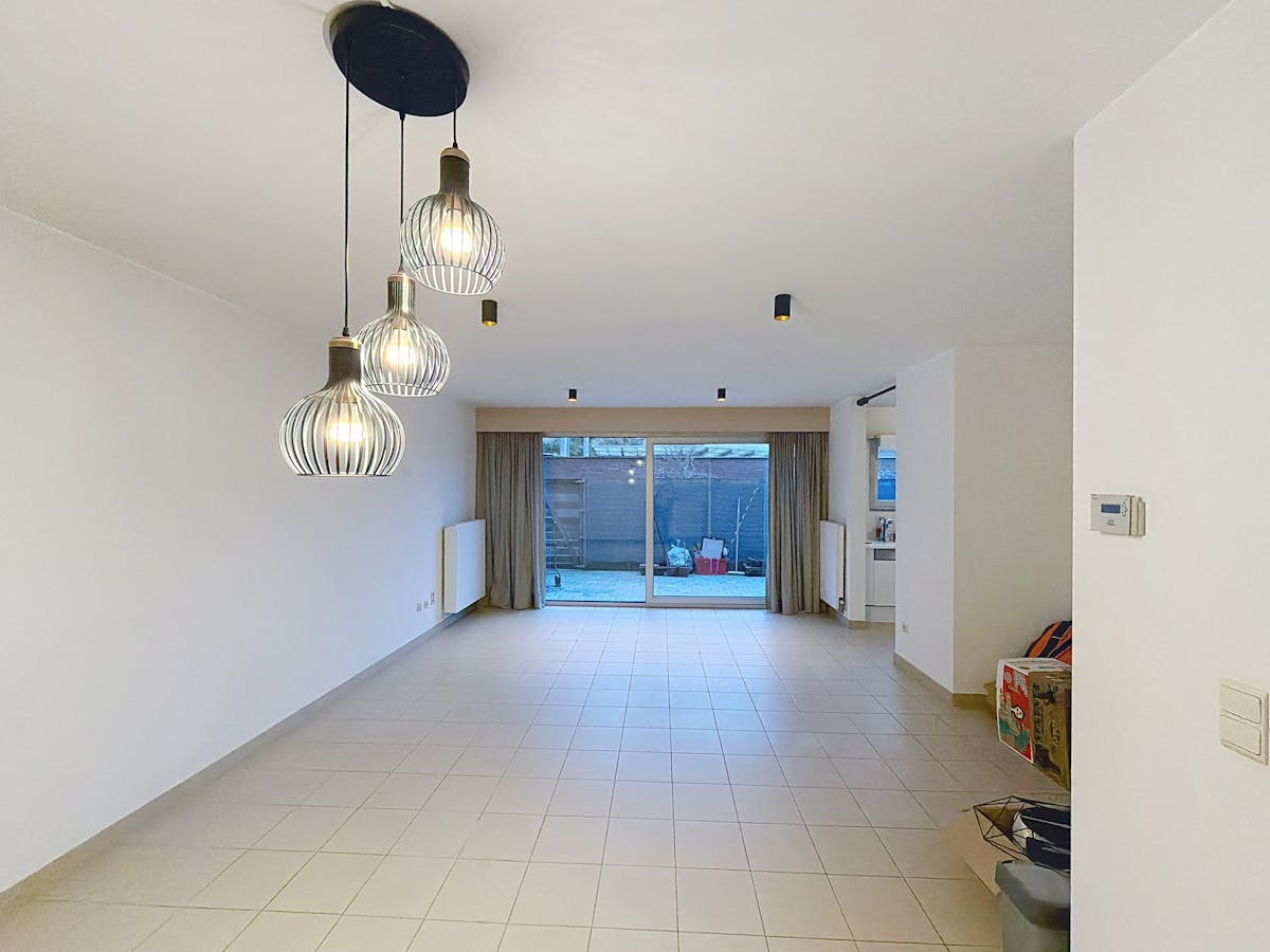 Gelijkvloers appartement te huur in centrum Jabbeke - foto 4