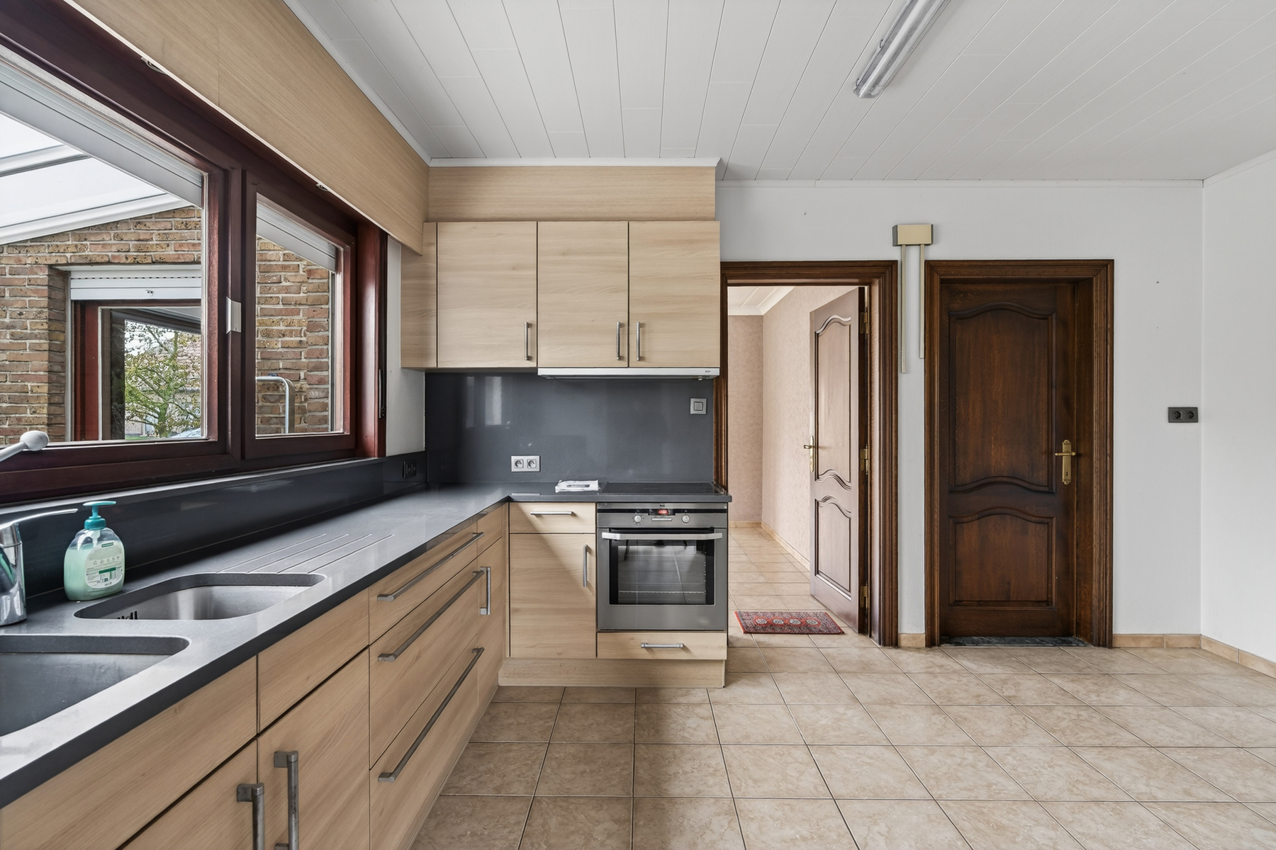 Solide HO woning met 96 m² vrijstaande garage en open zicht - foto 4