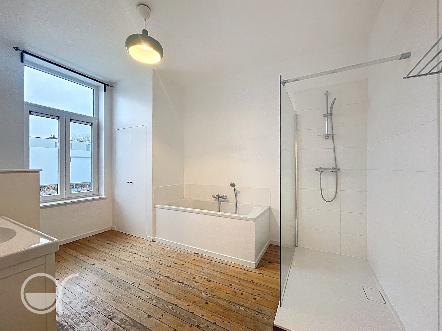 Rijwoning met 3 slaapkamers en tuin - foto 5