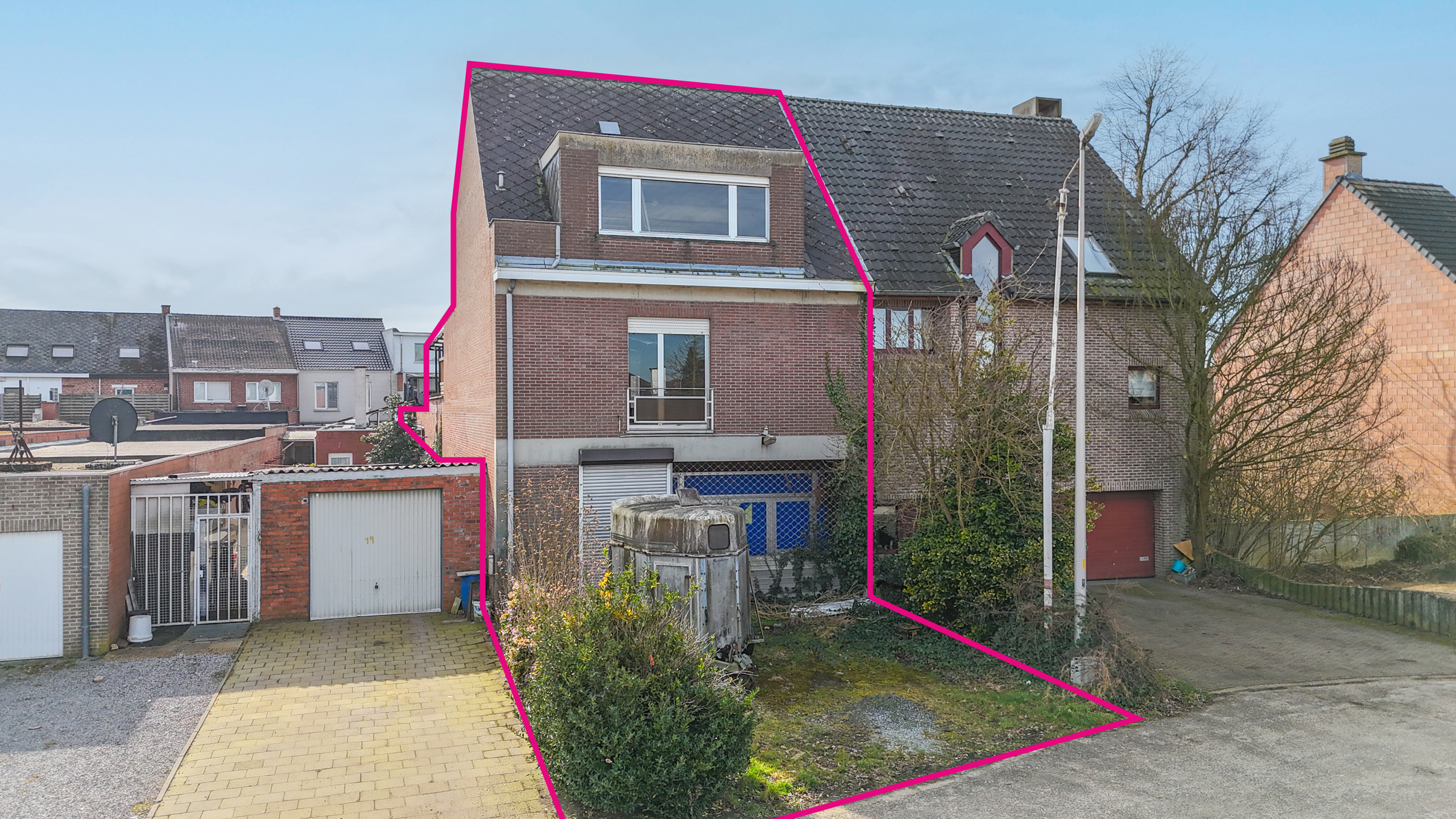 Ruwbouw woning om af te werken met opslagruimte in Heusden! - foto 3