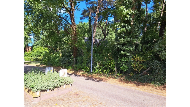 Een goed gelegen perceel bouwgrond nabij het centrum van Zoersel - foto 1