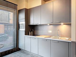 Gemeubelde studio aan het Eilandje vlakbij alle invalswegen en de Antwerpse Haven. Geschikt voor particuliere of zakelijke...