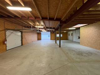 Commercial for rent in Zulte