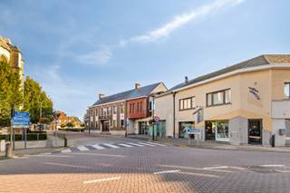 Commercial à vendre à Ranst