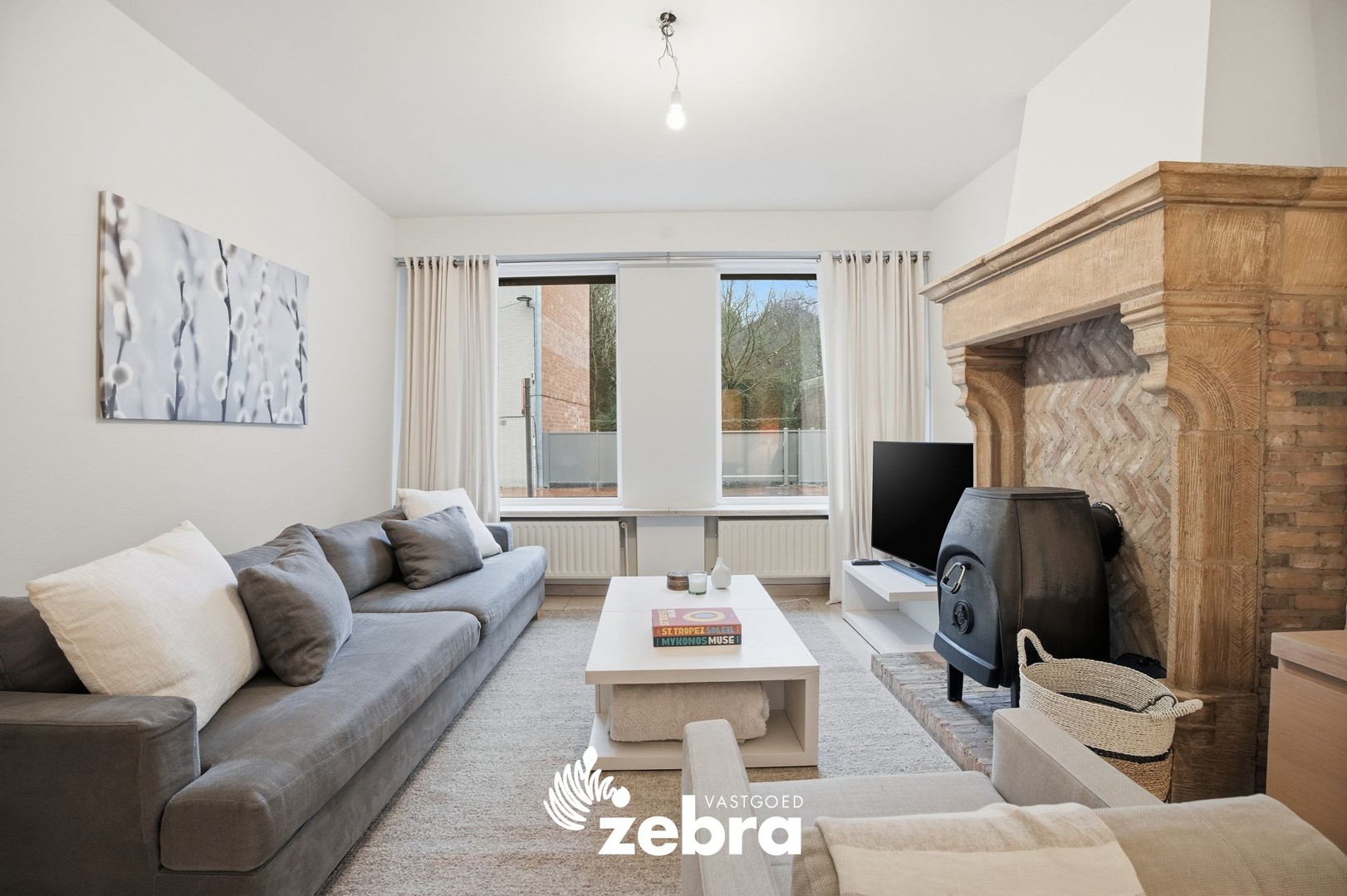 Stijlvolle, volledig gemeubelde karakterwoning in het centrum van Roeselare! - foto 3