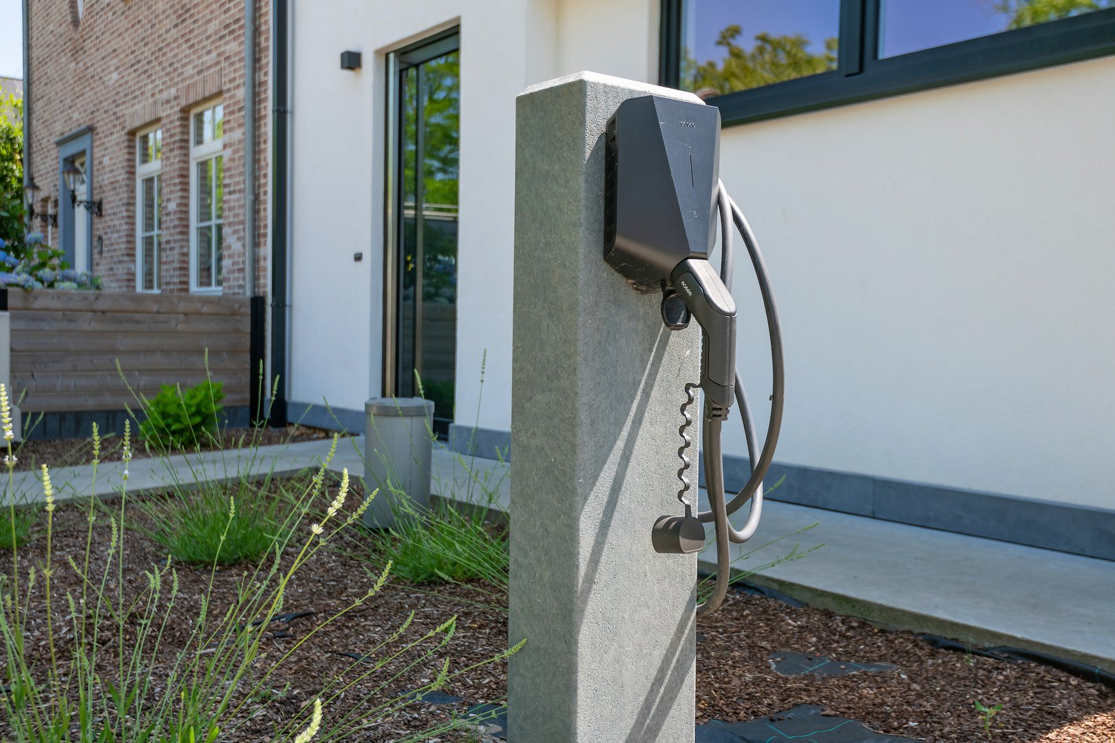 Instapklare, energiezuinige woning in rustige doodlopende straat te Putte-Kapellen - foto 3