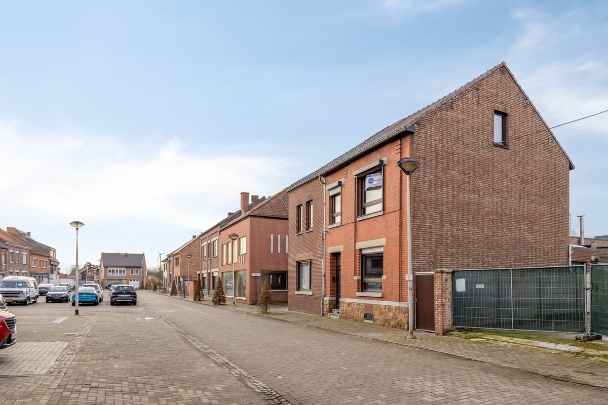 House for sale in Vlijtingen with 4 bedrooms - photo 3