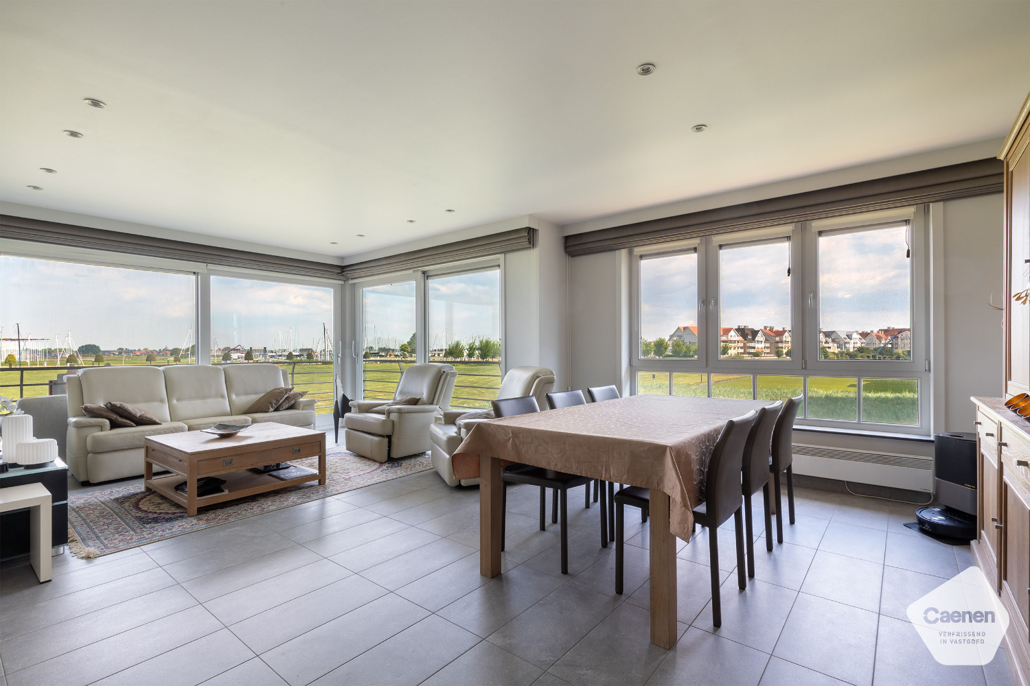 Ruim hoekappartement met 3 slaapkamers en fantastisch zicht op jachthaven - photo 2