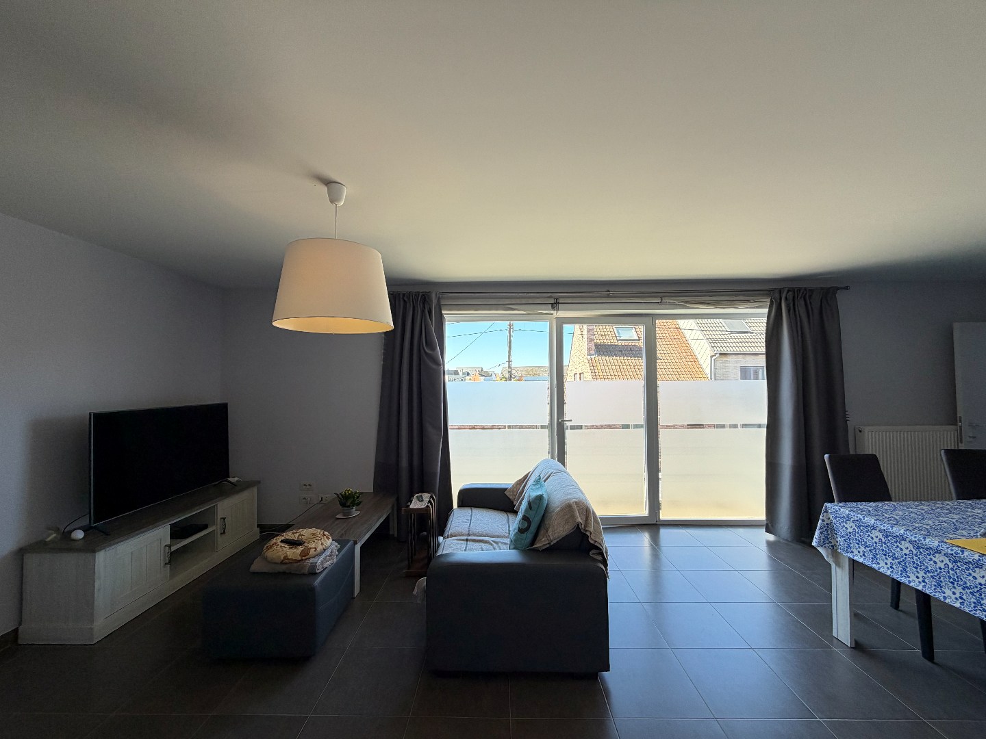 Gezellig 1-slaapkamer appartement met balkon en garage in Zulte - foto 2