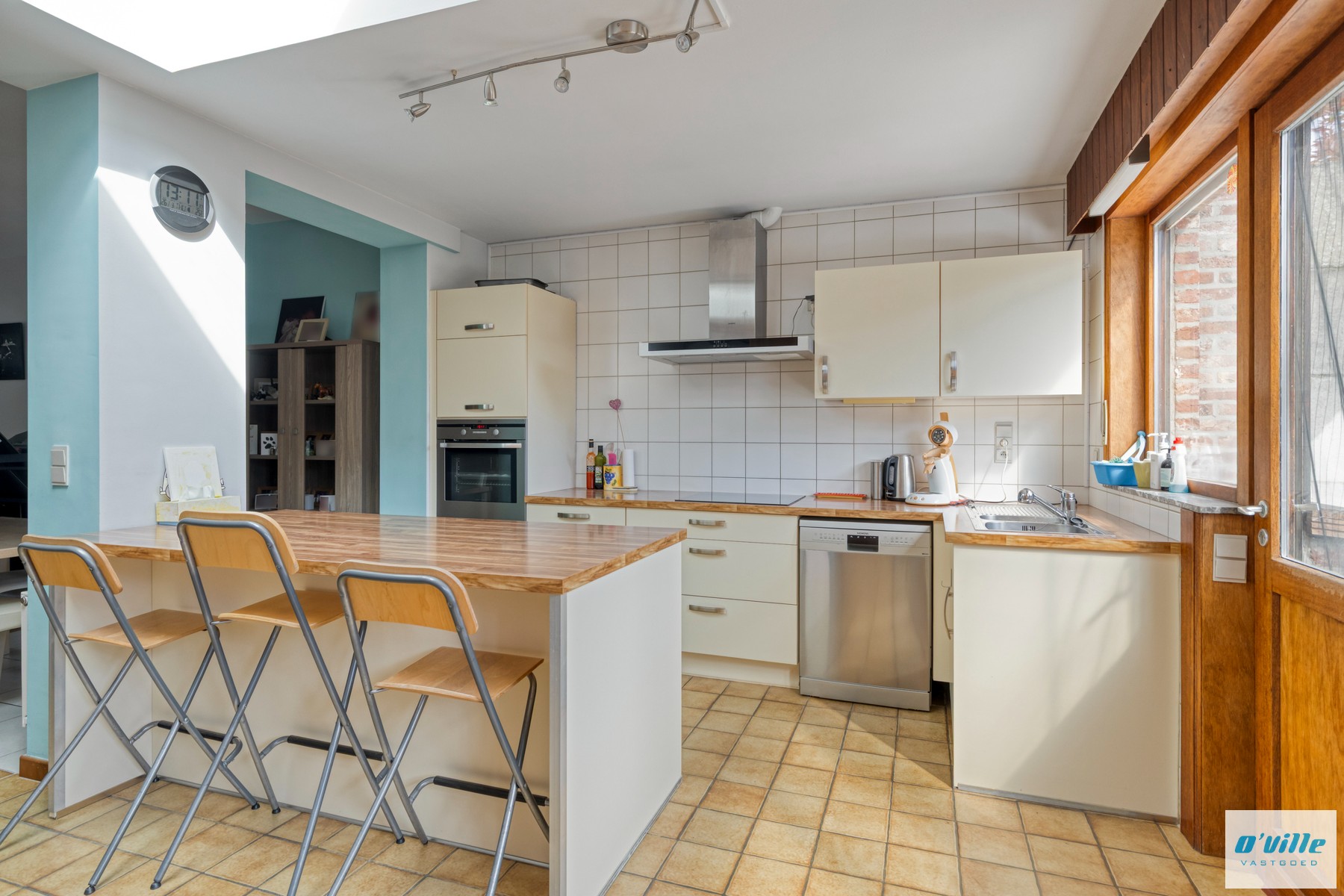 Gezellige woning op toplocatie met tuin, garage én zonnepanelen - foto 3