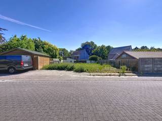 Deze bouwgrond is niet alleen een solide investering maar ook de perfecte start voor wie een kwaliteitsvolle levensstijl wil combineren met...