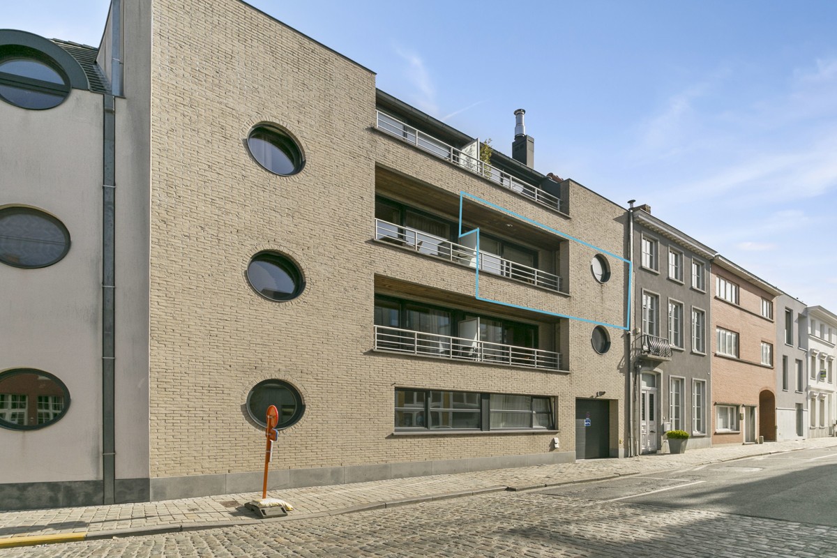 Instapklaar appartement + staanplaats, nabij Markt - foto 1