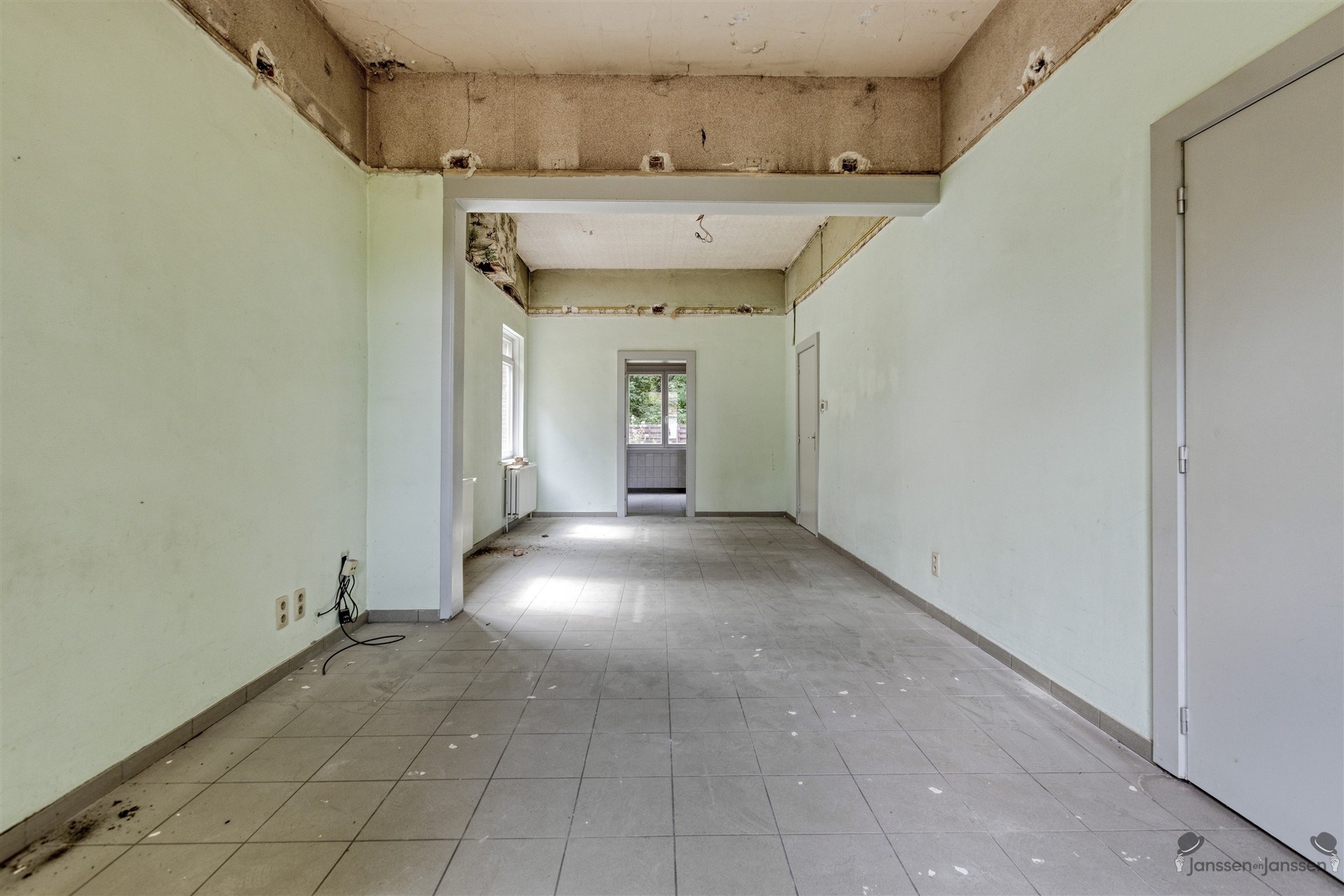 Karaktervolle halfopen bebouwing met potentieel en unieke ligging te Leopoldsburg - foto 5