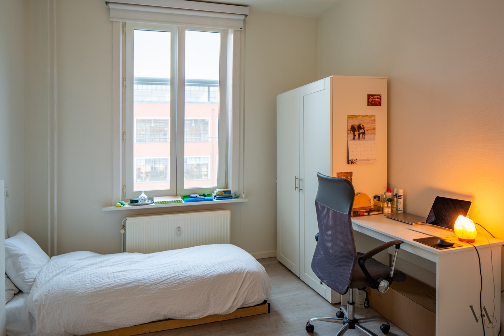 Bemeubelde studentenkamer met eigen badkamer op centrumlocatie - foto 2