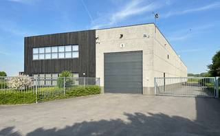 Commercial à louer à Kruisem