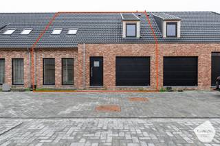 Deze nieuwbouw woning bevindt zich in een rustige, doodlopende en kindvriendelijke wijk te Pervijze (Diksmuide).Dit op slechts 10km van de zee.De...