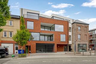 Op een unieke locatie te Mechelen bevindt zich dit prachtig, recent nieuwbouwproject. U bevindt zich hier op wandelafstand van het centrum...
