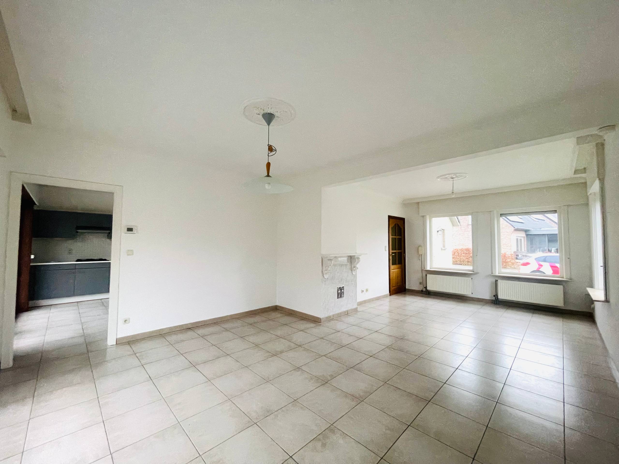 halfopen woning met  3 slpk; garage  en tuin - foto 4