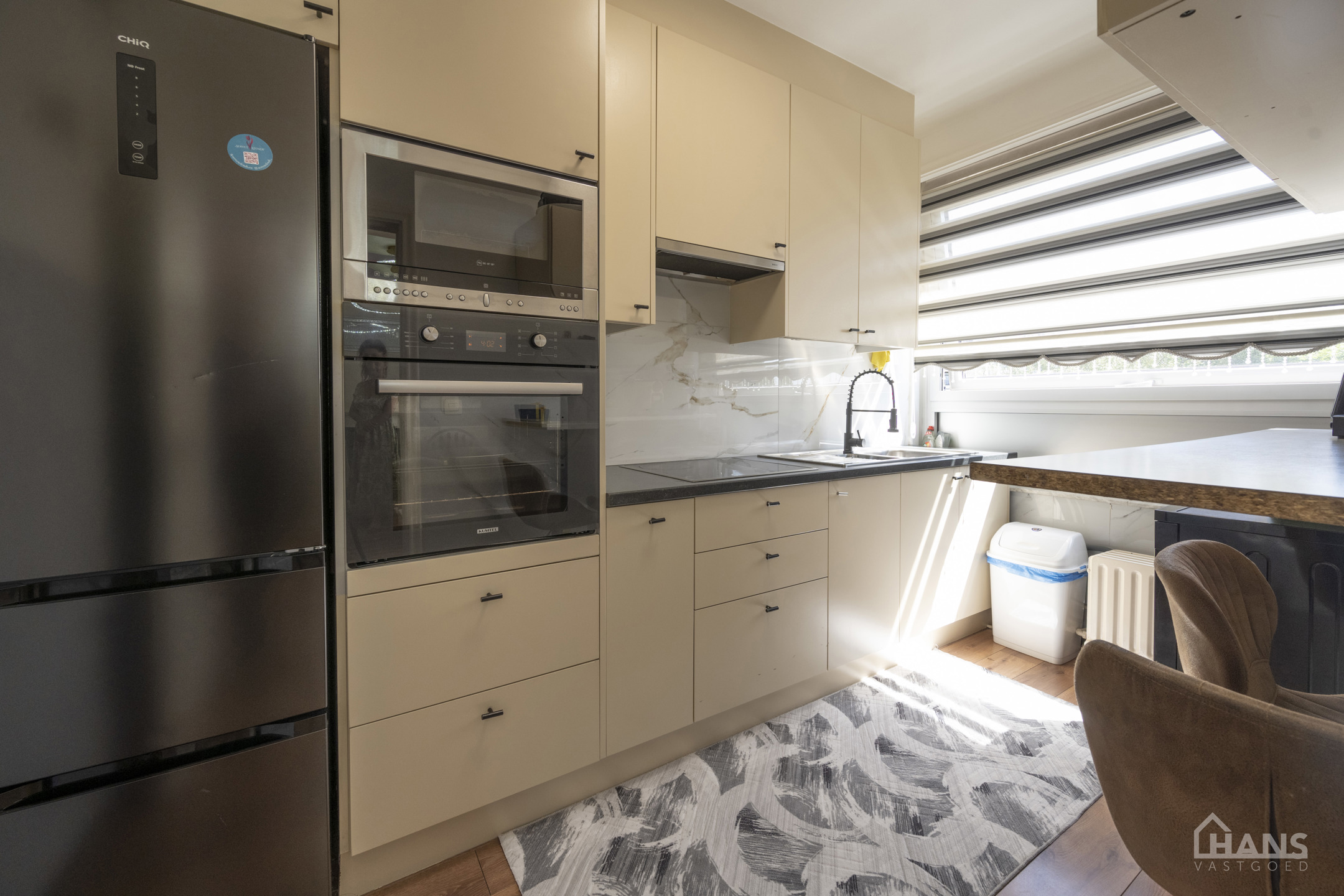 Instapklaar appartement met garage. - foto 3