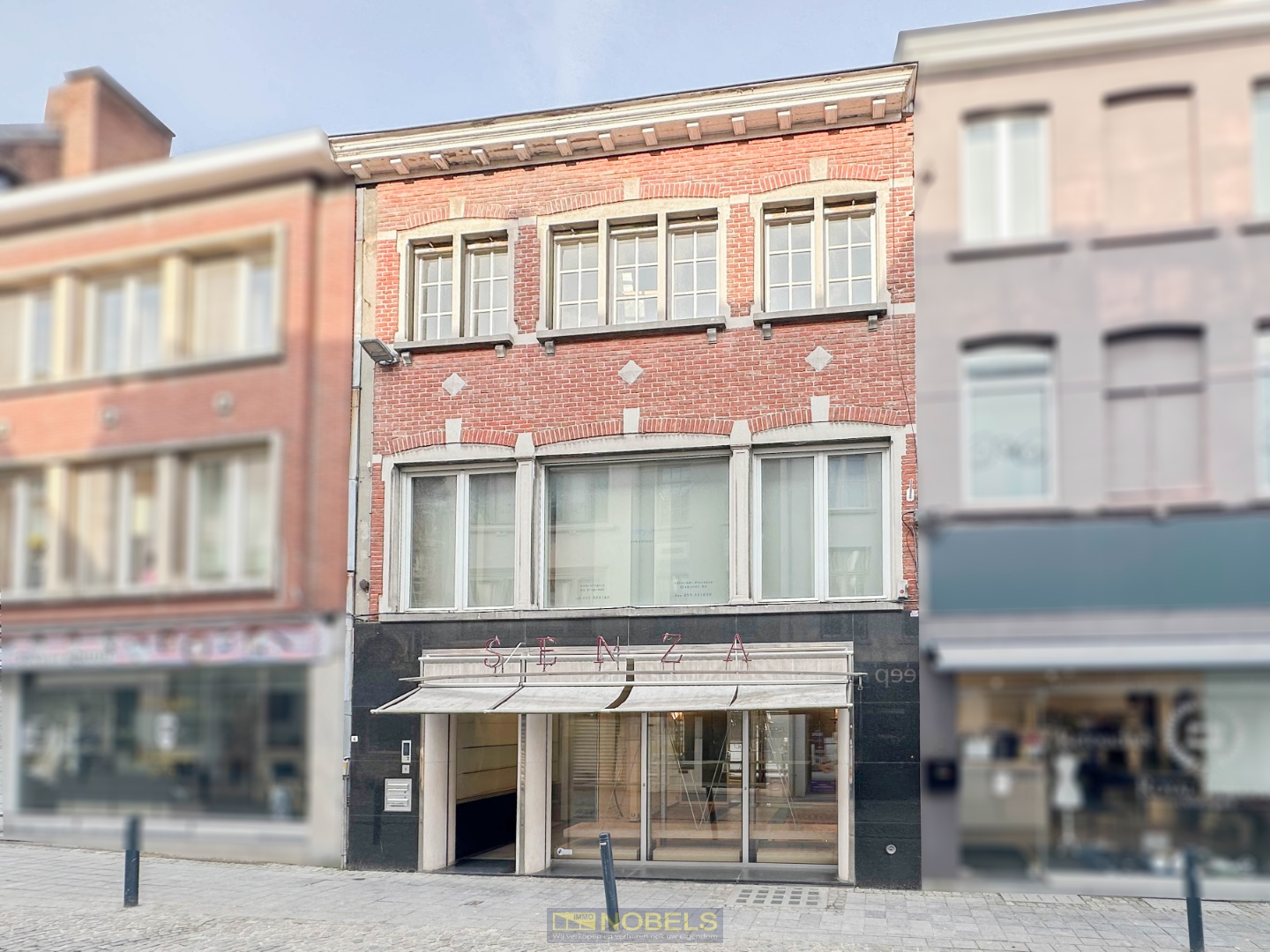 A vendre, immeuble commercial avec appartement/bureau en plein centre d'Oudenaarde - photo 4