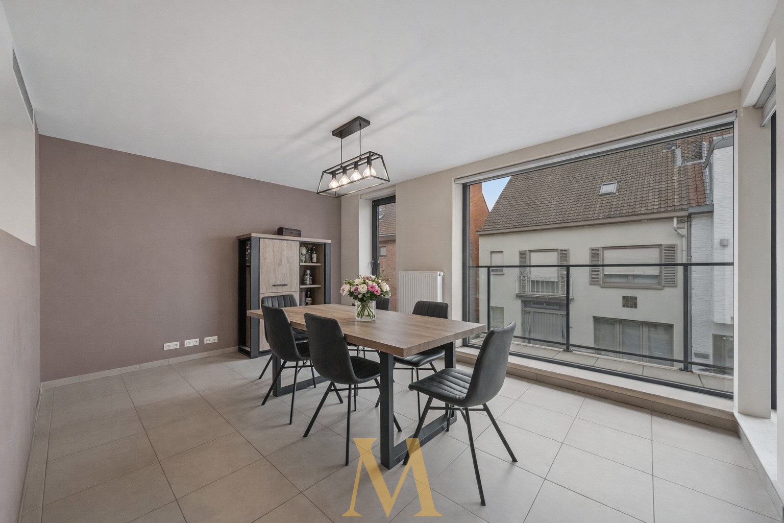 Instapklaar en energiezuinig appartement met 2 terrassen op toplocatie in Waregem - foto 2