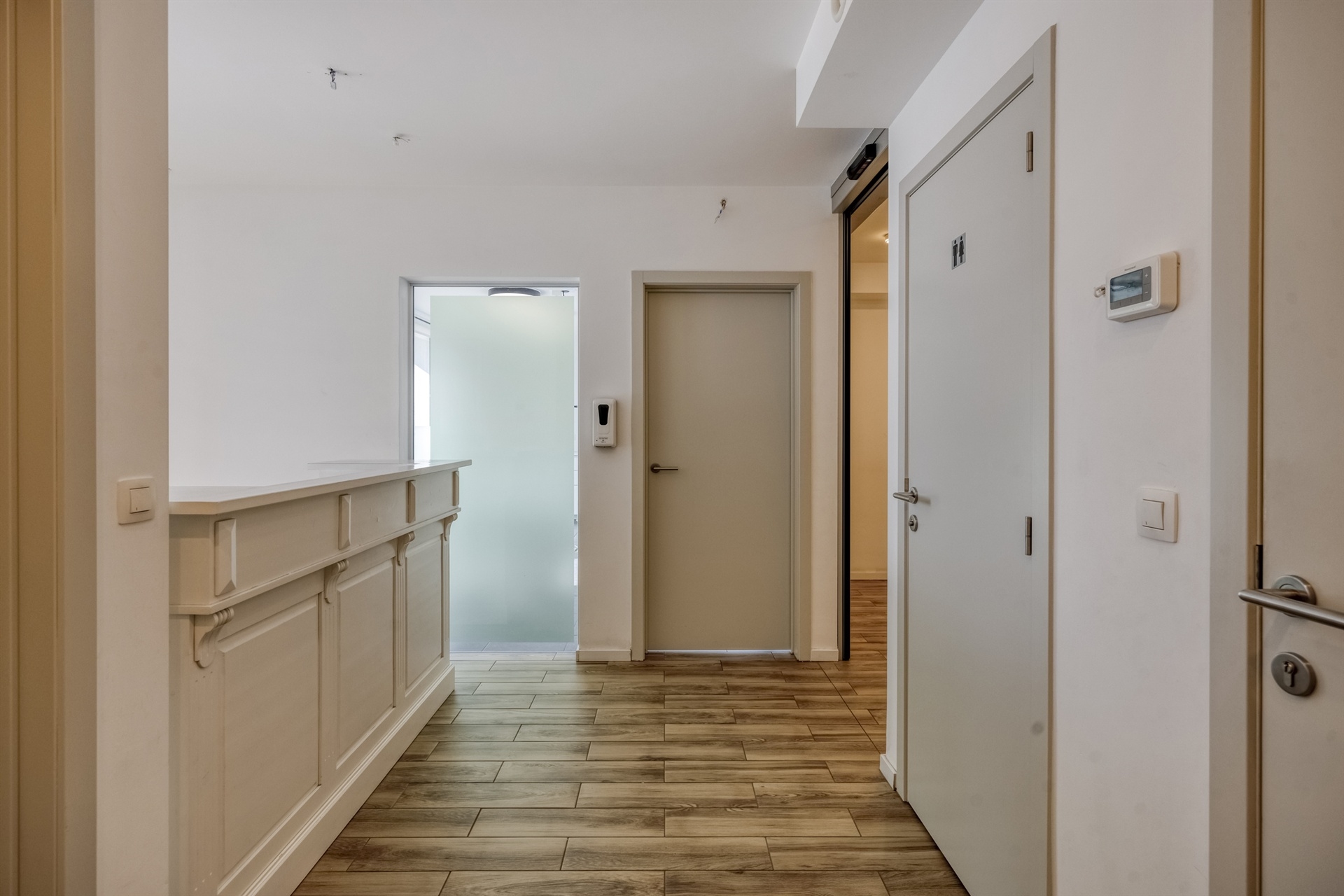 Handel-kantoor ruimte te huur nabij centrum Merchtem  - foto 5