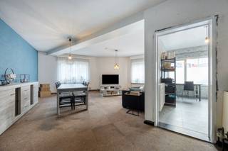 Discover this spacious ground floor apartment, conveniently located at Koning Leopold III-straat 23 in Merchtem. The apartment offers a...