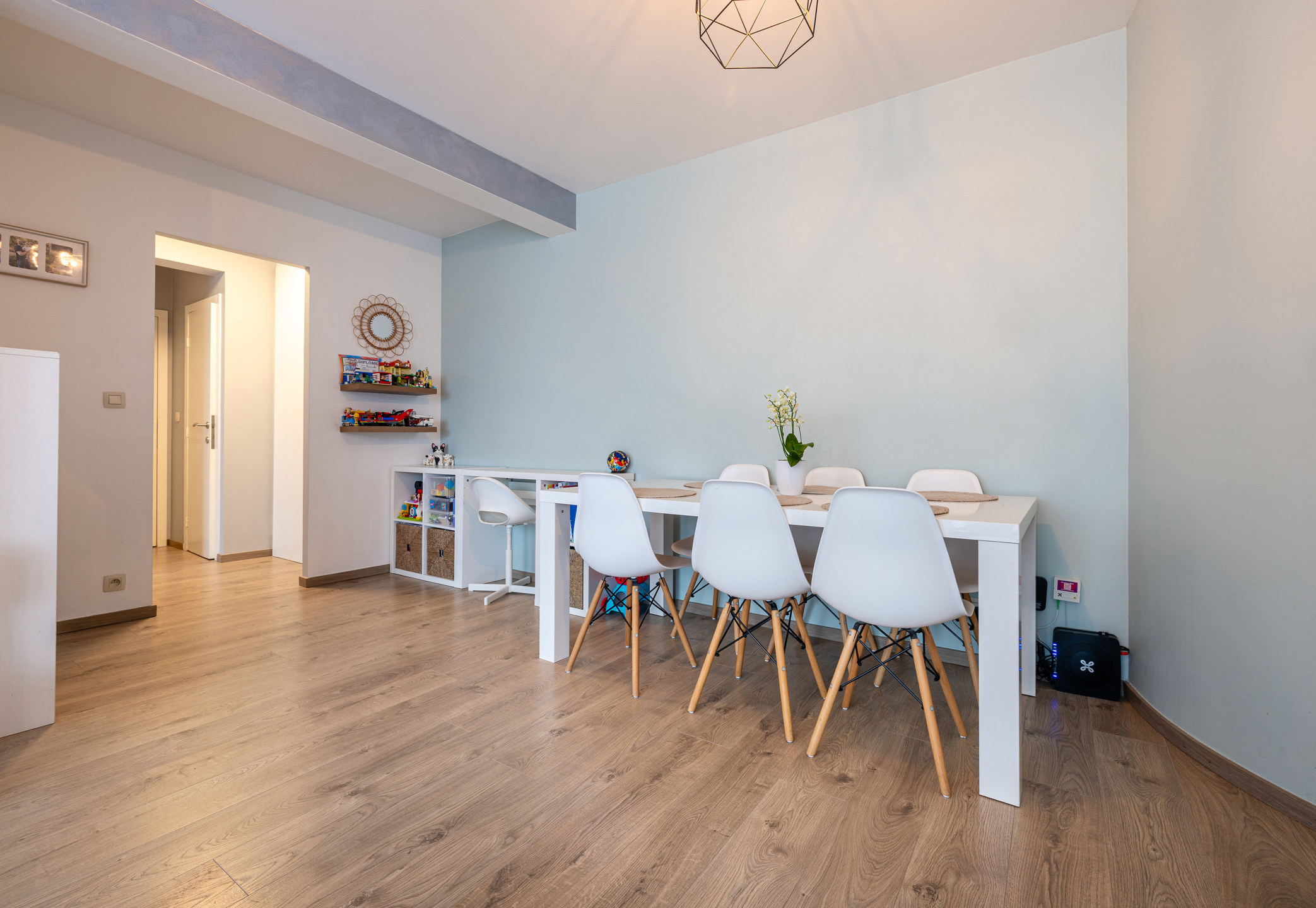 ANDERLECHT, gerenoveerd appt met groot westgericht terras - foto 4