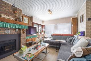 In de aangename en rustige Tuinwijkstraat bevindt zich deze instapklare gezinswoning met een bewoonbare oppervlakte van ca. 150 m², gelegen op...