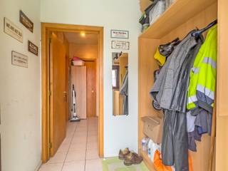 Voor meer informatie of een bezoek contacteer Anne De Block van OC Vastgoed: 0471 38 00 36 of anne@ocvastgoed.bePrijs VANAF 199.000 euro.Deze op te...