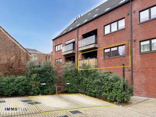 Dit ruim en lichtrijk appartement bevindt zich op de eerste verdieping van een recent gebouw (2020) en combineert modern wooncomfort met...