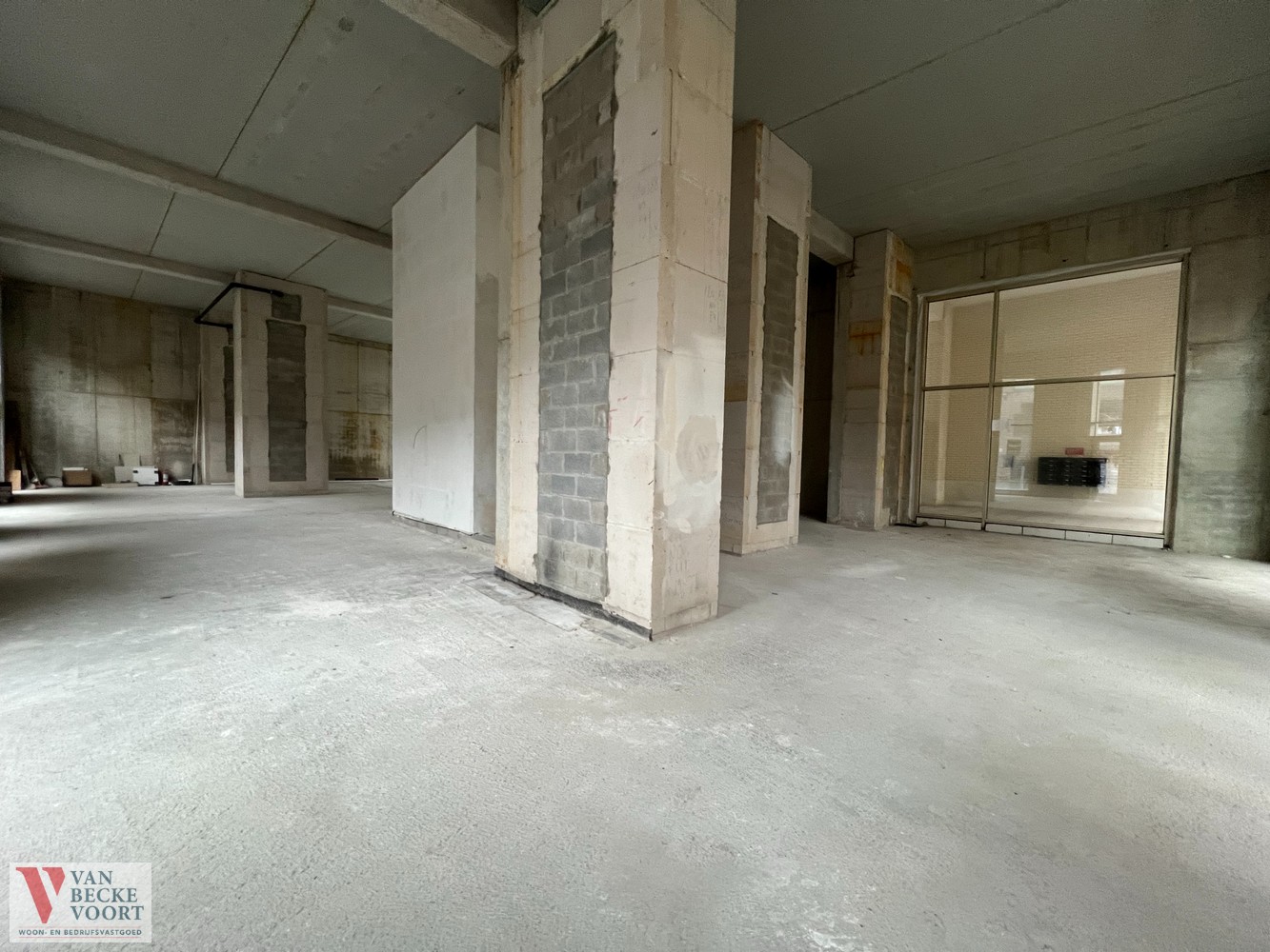 Kantoorruimte 199m² - foto 2