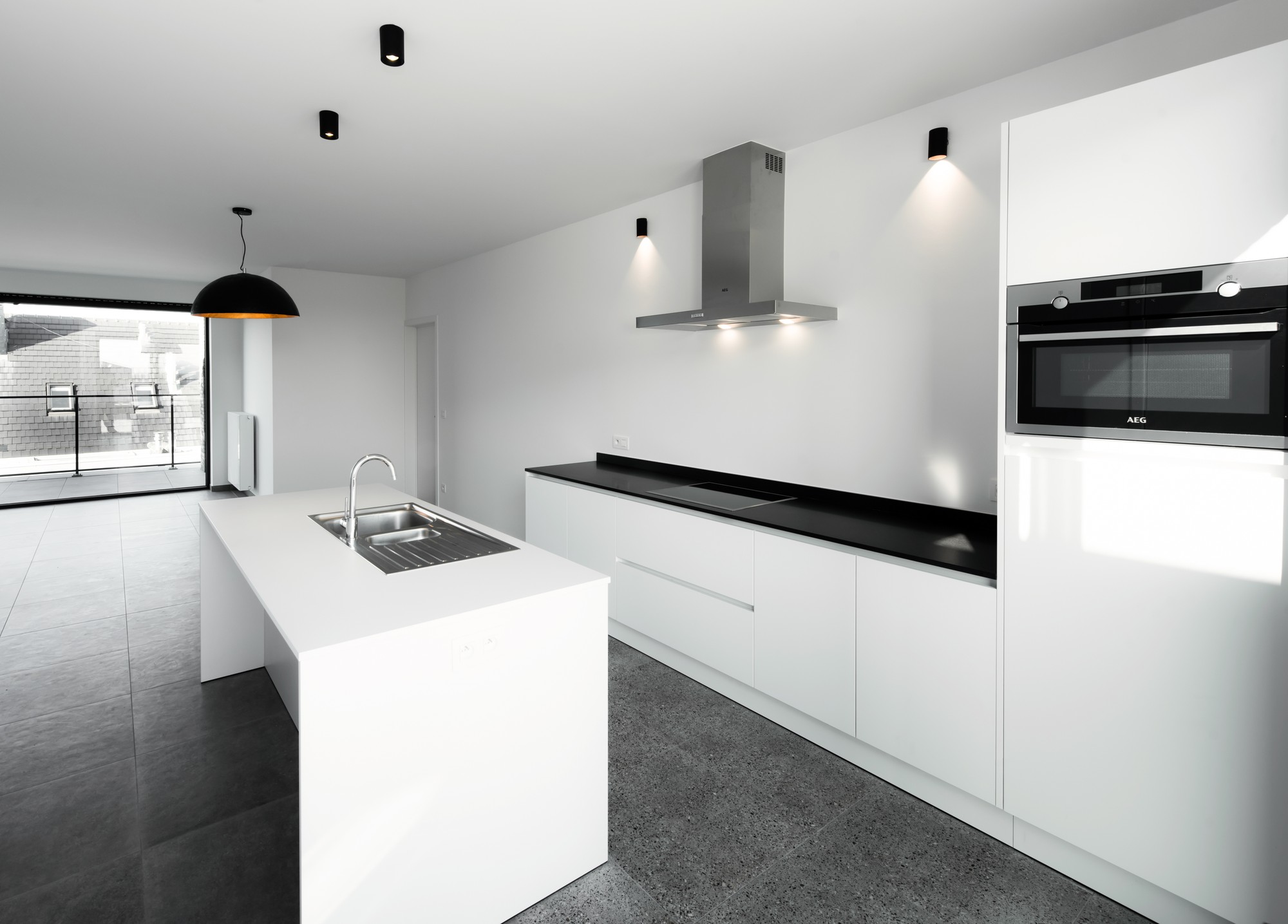 Recent gebouwde PENTHOUSE met groot terras in centrum | Stormestraat - foto 3