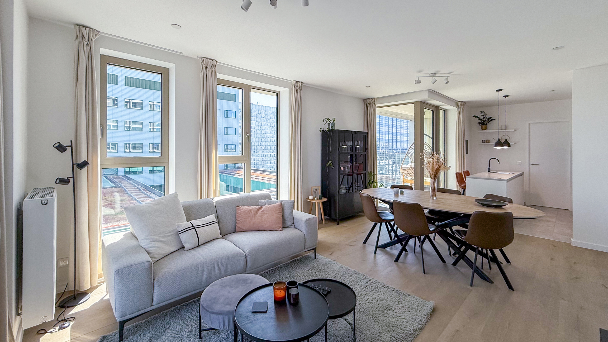 hoekappartement met weids zicht over Antwerpen - foto 1
