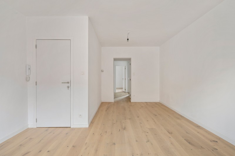 Instapklaar gerenoveerd appartement op de 1ste verdieping - foto 5