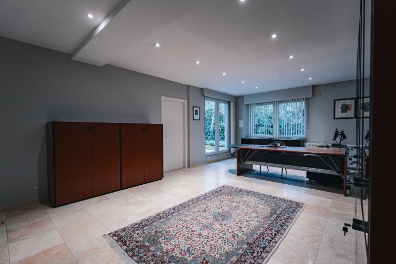 Commercial à vendre à Sint-Denijs-Westrem - photo 1