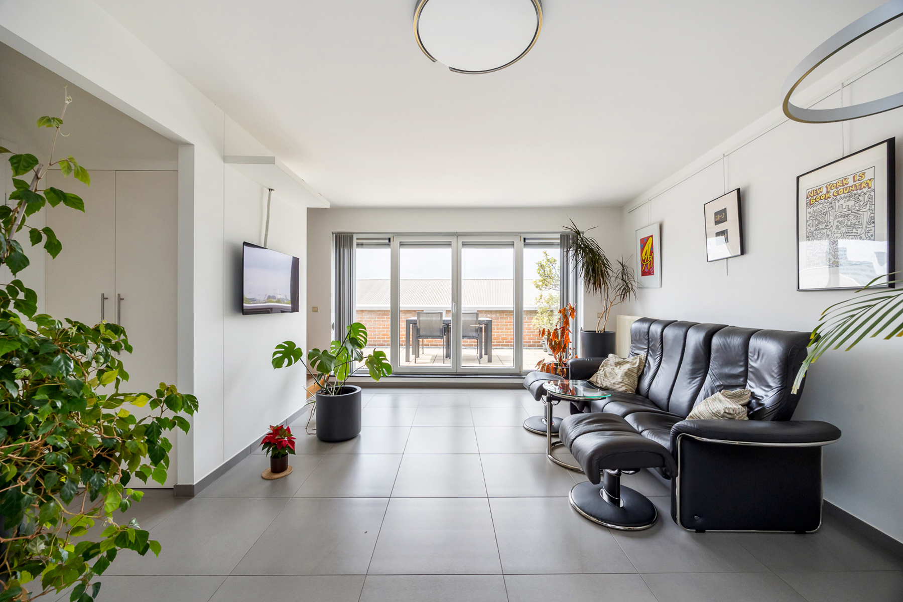 Apartment for sale in Antwerp with 2 bedrooms - photo 3