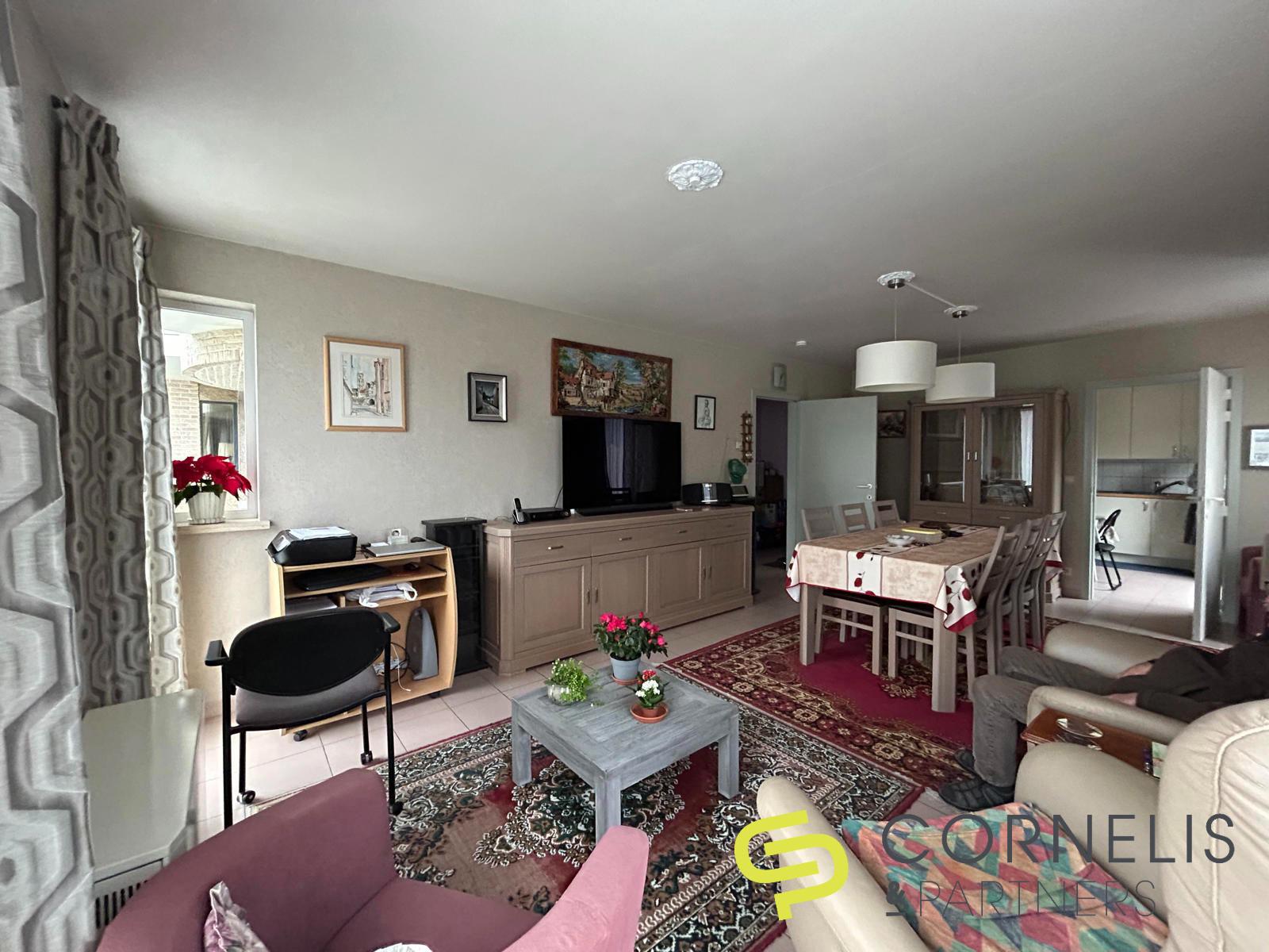 Gelijkvloers appartement met twee slaapkamers en garagebox - foto 2