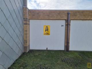 Garage for rent in Bredene