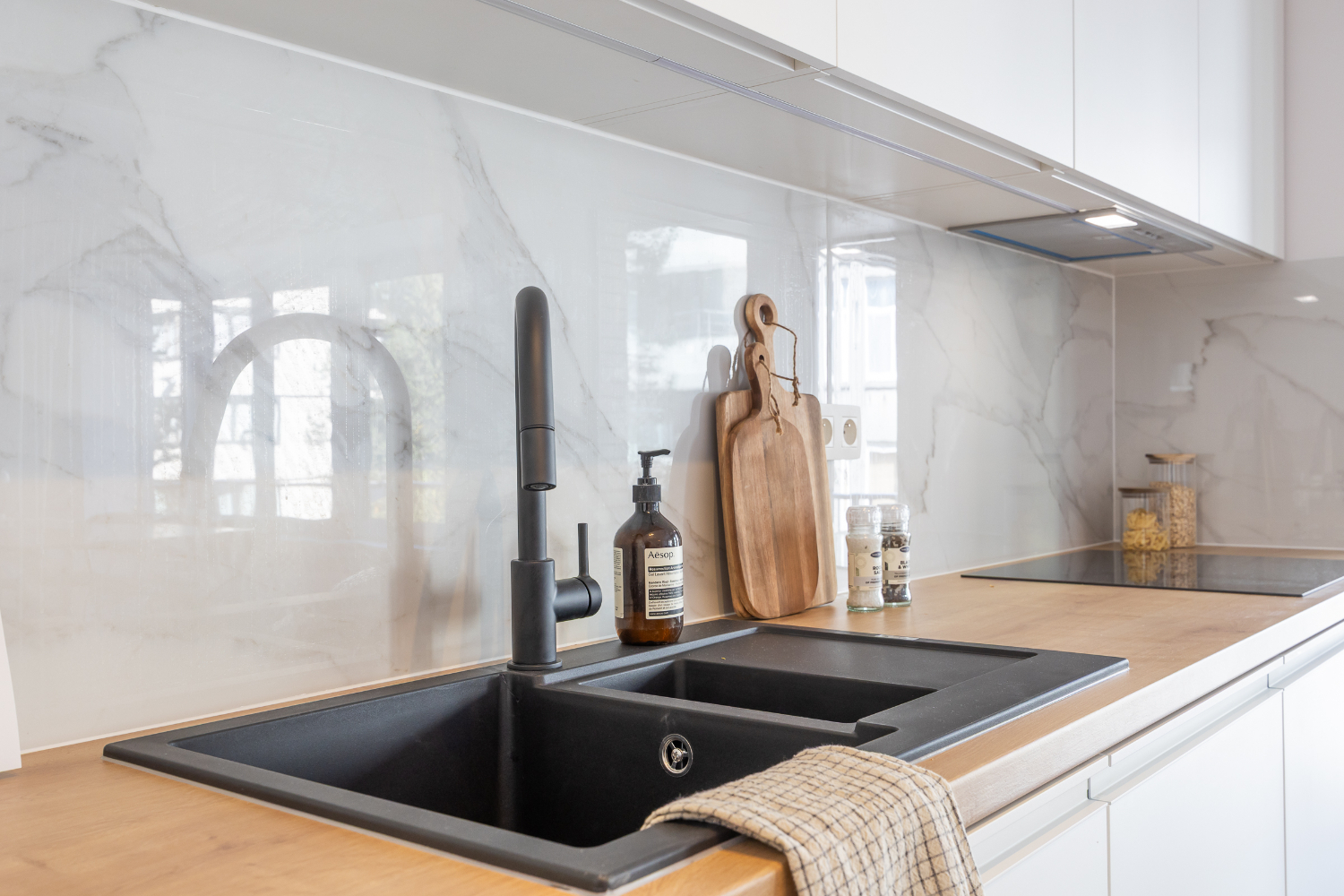 Gerenoveerd drie slaapkamer appartement - foto 5