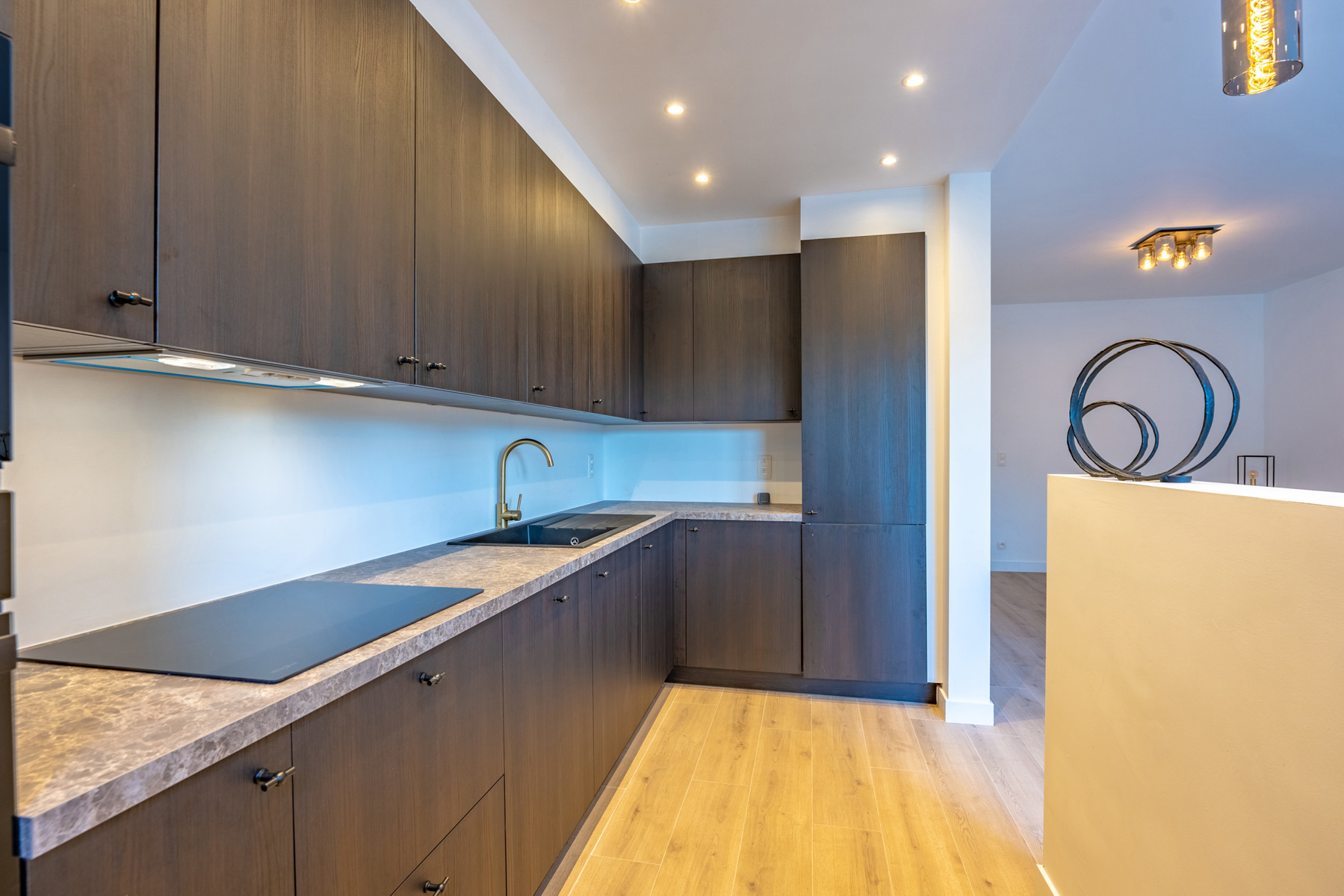 Prachtige instapklare woning met 3 slaapkamers en garage!  - foto 5